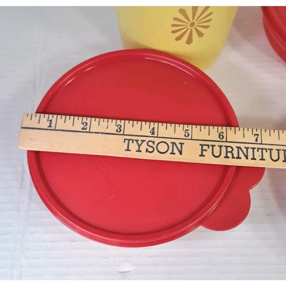 Tupperware Lot of 4 Retro Storage Containers Vtg Collectible 811-6 & 3x 2415B-4